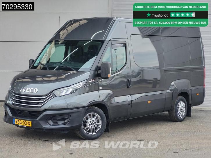 Iveco Daily 35S18 3.0L Automaat L2H2 3,5t Trekhaak 180PK ACC, Auto's, Bestelauto's, Bedrijf, Te koop, Achteruitrijcamera, Airconditioning