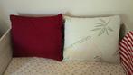 2 bamboo kussen met rood overtrek met rits, Ophalen, Gebruikt, Rood, Vierkant