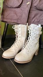 Mustang laarzen zgan, Kleding | Dames, Schoenen, Hoge laarzen, Beige, Ophalen of Verzenden, Zo goed als nieuw