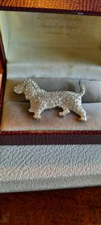 Vintage broche, teckel met Swarovski kristal., Met kristal, Overige materialen, Ophalen of Verzenden, Zo goed als nieuw
