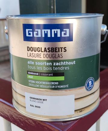  Douglasbeits mat dekkend RAL 9010; 2,5 liter blik  beschikbaar voor biedingen