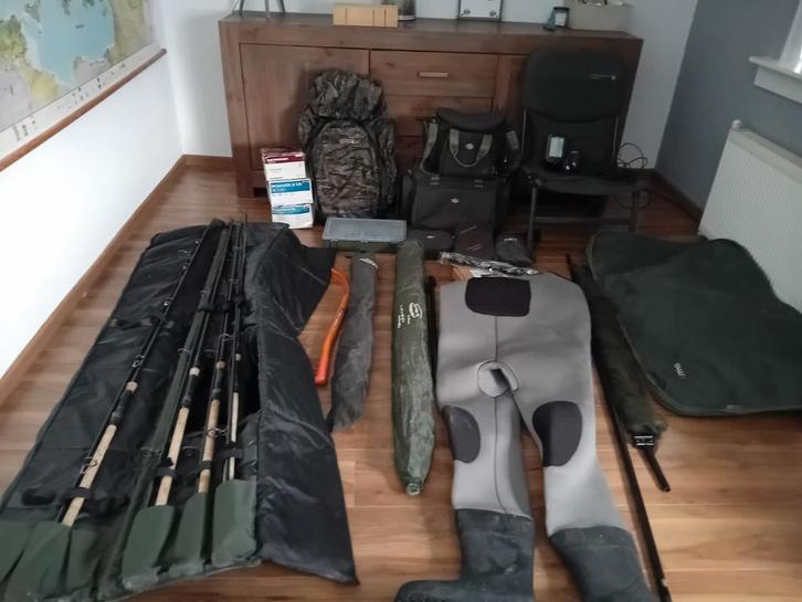Te koop karpervis uitrusting, Watersport en Boten, Hengelsport | Karpervissen, Gebruikt, Complete set, Ophalen
