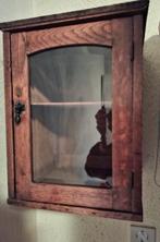 Antiek medicijnkastje, Huis en Inrichting, Kasten | Vitrinekasten, Ophalen, Zo goed als nieuw, 25 tot 50 cm, Minder dan 100 cm