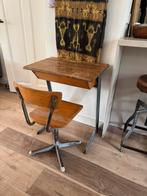 Vintage bureau kind lessenaar hout, Kinderen en Baby's, Kinderkamer | Tafels en Stoelen, Ophalen, Gebruikt, Tafel(s) en Stoel(en)