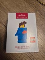 Hallmark Lego Kerst Ornament - Brick Suit Girl, Ophalen of Verzenden, Nieuw