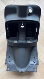 Kymco DJ Y50 beenschild grijs origineel NIEUW! NOS, Ophalen of Verzenden, Nieuw, Kymco