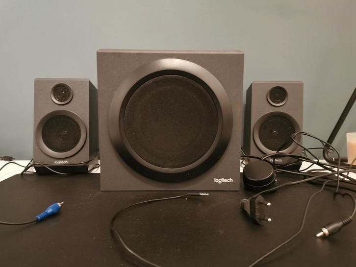 Logitech Z333 speakerset, Computers en Software, Pc speakers, Zo goed als nieuw, Ophalen
