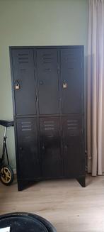 Metalen Locker Kast - Zwart, Huis en Inrichting, Kasten | Lockerkasten, Ophalen of Verzenden, Gebruikt, Industrieel