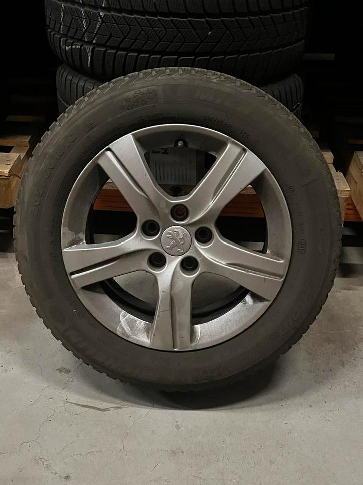 16” Peugeot velgen met Michelin winterbanden 205/60/16, Auto-onderdelen, Banden en Velgen, Banden en Velgen, Winterbanden, 16 inch