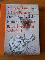 Om, 't Spel en de knikkers, voetbal, Ophalen of Verzenden, Zo goed als nieuw, Balsport