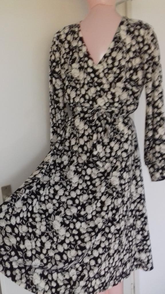 Ceintuur japon, Kleding | Dames, Jurken, Zo goed als nieuw, Maat 38/40 (M), Zwart, Knielengte, Ophalen of Verzenden