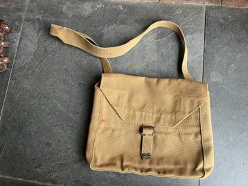 Britse officierstas beschikbaar voor biedingen