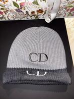 Dior muts en sjaal te koop nieuw nooit gedragen, Kleding | Heren, Mutsen, Sjaals en Handschoenen, Ophalen of Verzenden, Zo goed als nieuw