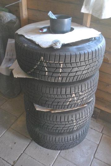 4 velgen Toyota met continental banden 205/50/ R17  beschikbaar voor biedingen