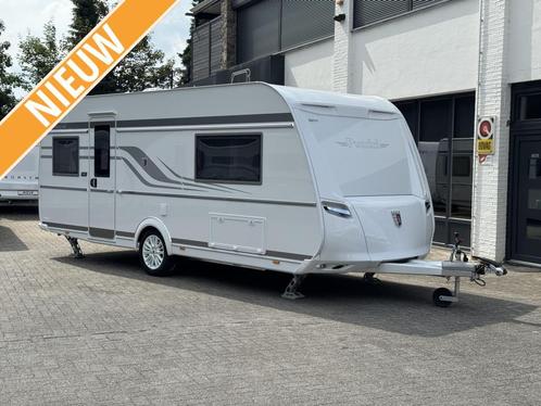 Tabbert Puccini 550 E, Caravans en Kamperen, Caravans, tot en met 4, 1500 - 2000 kg, Rondzit, Tabbert, 2 aparte bedden, Lengtebed