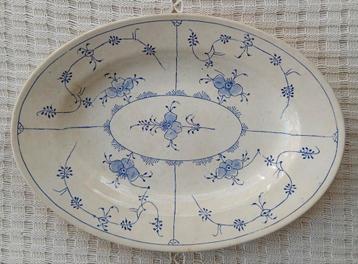 oude schaal wit-blauw  beschikbaar voor biedingen