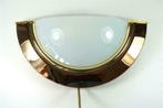 Vintage wandlamp halve maan glas met metaal goud/koperkleur, Huis en Inrichting, Lampen | Wandlampen, Ophalen of Verzenden, -