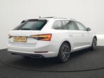 Skoda Superb Combi 1.4 TSI iV Laurin & Klement Plug In Hybri, Auto's, Skoda, Gebruikt, Zwart, 4 cilinders, Wit