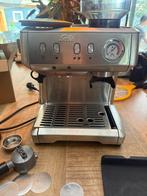 Solis Espresso Apparaat - Lekt Water, Ophalen, Afneembaar waterreservoir, Espresso apparaat, Gemalen koffie