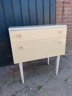 Vintage  nachtkastje, Seventies, Gebruikt, 45 tot 65 cm, Hout, 55 tot 70 cm