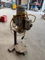 Industriële 400V Motor met Reductiekast op Statief, Ophalen