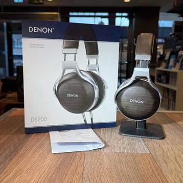 Denon AHD5200 Walnut Koptelefoon | In doos | Nieuwstaat met beschikbaar voor biedingen