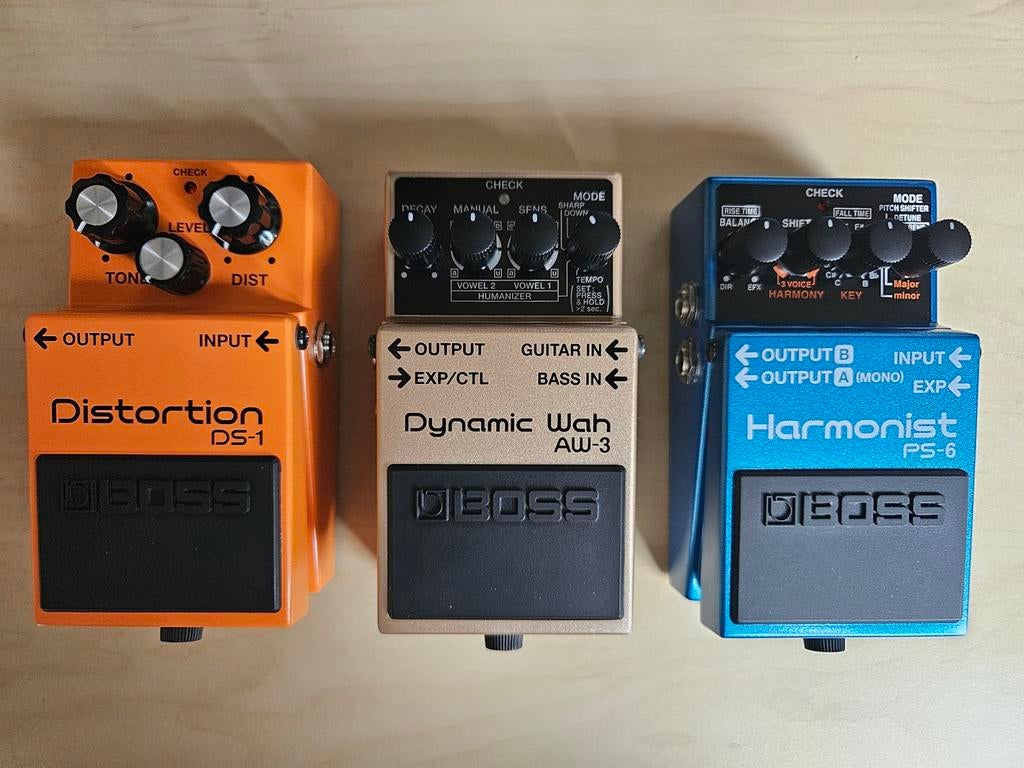 Boss pedalen+kabels in nieuwstaat., Muziek en Instrumenten, Effecten, Ophalen, Nieuw