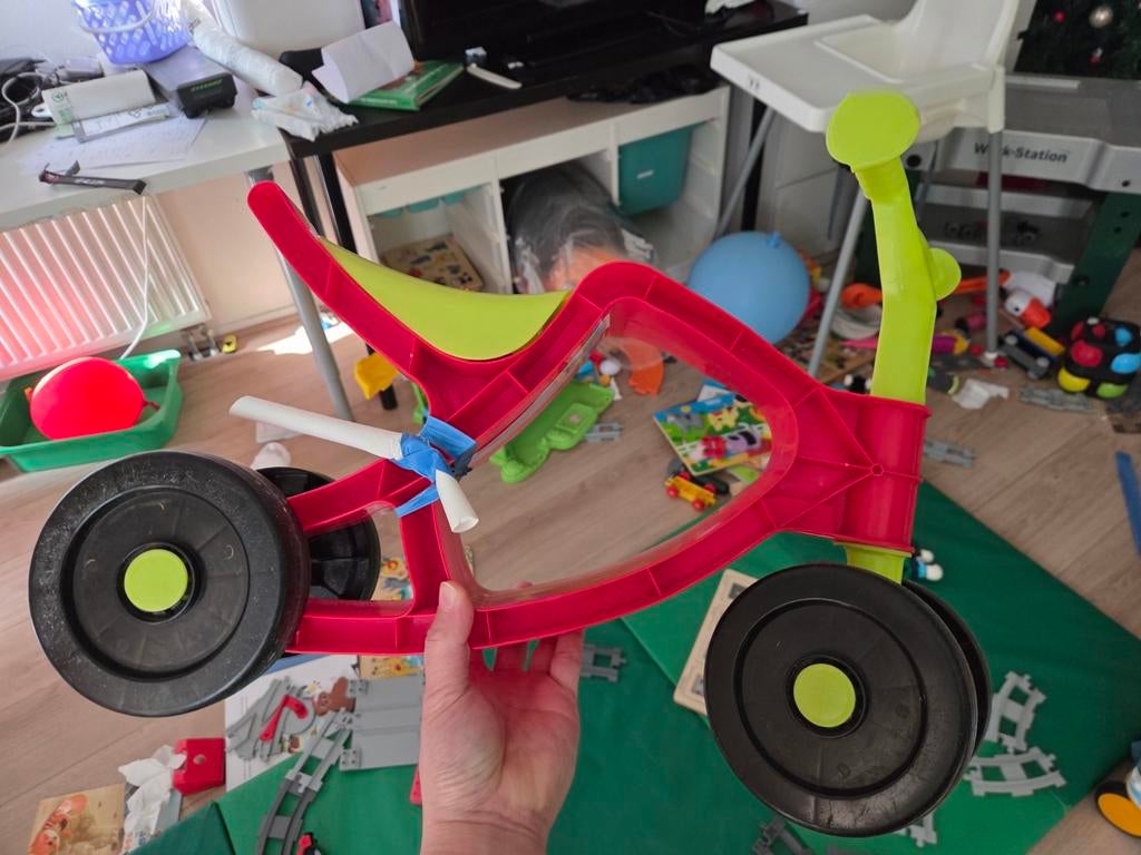 Big Flippi balance bike - red/green, Ophalen, Nieuw, Tractor of Landbouw, Overige merken