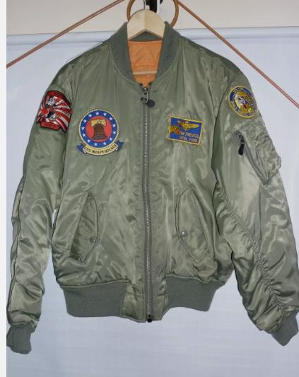 US Navy flight jacket  VFA-192 vliegdekschip jas, Verzamelen, Militaria | Algemeen, Ophalen of Verzenden, Marine, Amerika, Kleding of Schoenen