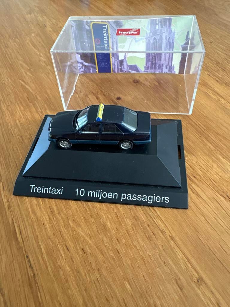 Herpa Treintaxi 10 miljoen passagiers modelauto, Ophalen of Verzenden, Nieuw, Auto
