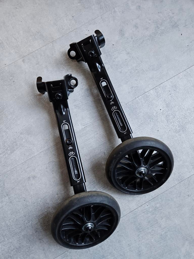 B'TWIN zijwieltjes uitschuifbaar voor 20 tot 24 inch fiets, Ophalen