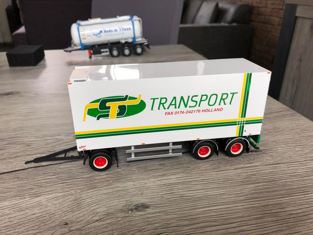 Miniatuur van Tekno, Hobby en Vrije tijd, Modelauto's | 1:50, Ophalen of Verzenden, Zo goed als nieuw, Bus of Vrachtwagen, Tekno