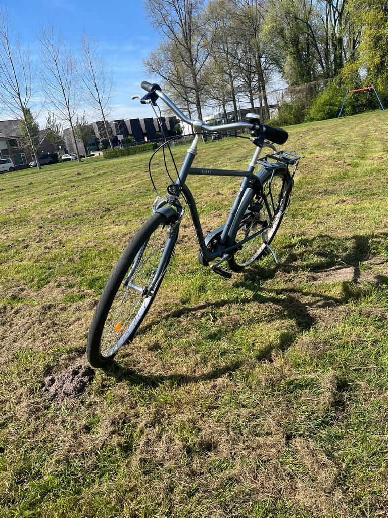 Elops fiets blauw met 6 versnellingen en dynamoverlichting, Fietsen en Brommers, Fietsen | Dames | Damesfietsen, Ophalen, Gebruikt