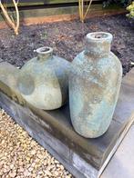 Twee zware tuin vazen, Tuin en Terras, Ophalen, Gebruikt