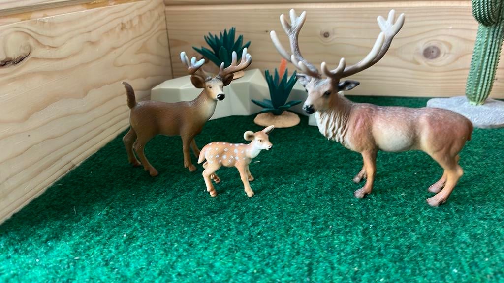 Schleich ree/hert, Ophalen of Verzenden, Zo goed als nieuw, Hert, Gewei of Kop