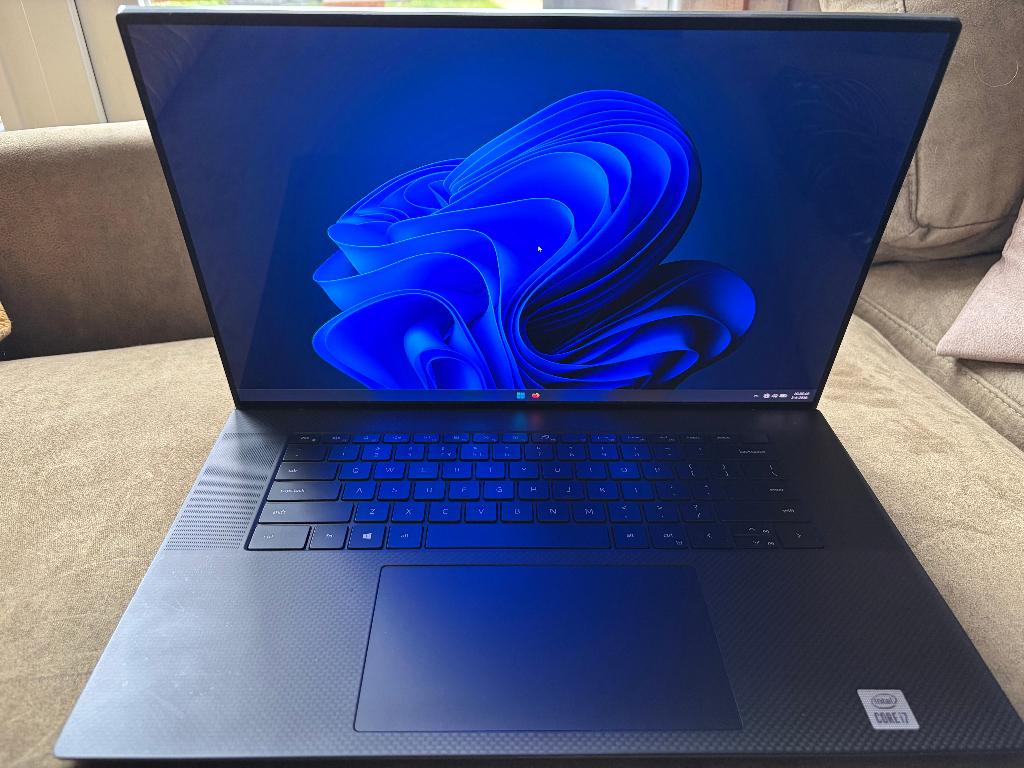 Dell XPS 9700 (64GB RAM, Core-i7 / 1TB / 1650 Ti / 17" / 4K), Computers en Software, Windows Laptops, Zo goed als nieuw, 17 inch of meer