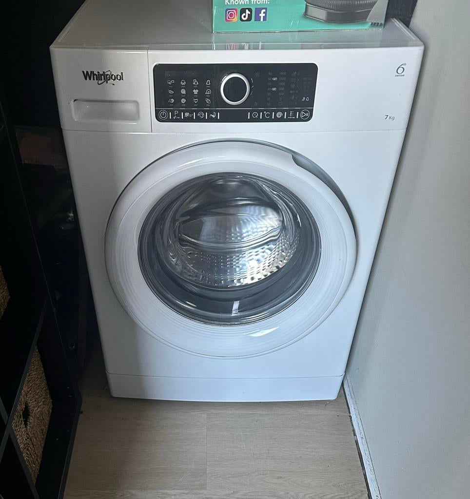 Whirlpool Wasmachine 7 kg - Zeer goede staat, Ophalen, Zo goed als nieuw, Voorlader, 85 tot 90 cm