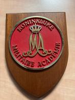 Schildje koninklijke militaire academie kma, Verzamelen, Militaria | Algemeen, Verzenden, Landmacht, Nederland, Embleem of Badge