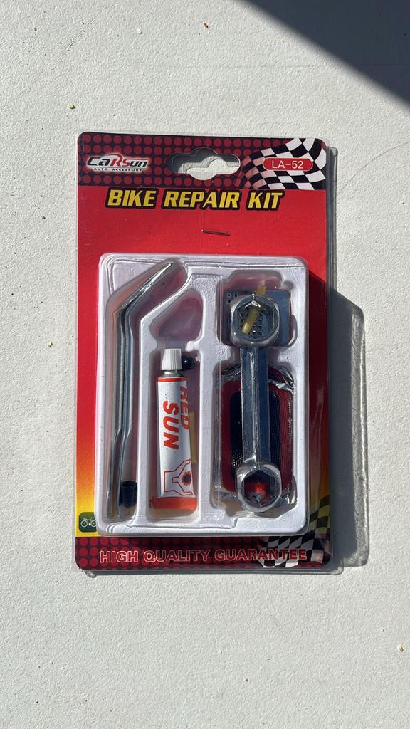 Partij 100x Carsun Bike Repair Kit LA-52 - Bandenplakset, Fietsen en Brommers, Fietsaccessoires | Fietsgereedschap, T, Nieuw, Ophalen of Verzenden