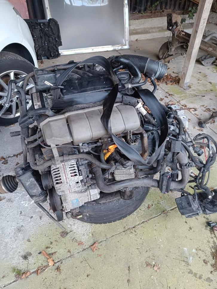 VAG 2.0 8v AZJ motorswap compleet en veel losse delen, Auto-onderdelen, Motor en Toebehoren, Audi, Seat, Volkswagen, Skoda, Gebruikt