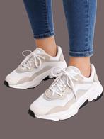 Adidas Ozweego sneakers trendy model maat 37⅓, Adidas, Wit, Ophalen of Verzenden, Sneakers of Gympen
