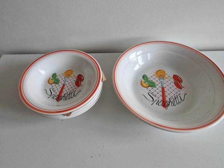 4 Pasta borden merk Quadrifoglio, Huis en Inrichting, Keuken | Servies, Nieuw, Bord(en), Overige stijlen, Porselein, Ophalen of Verzenden