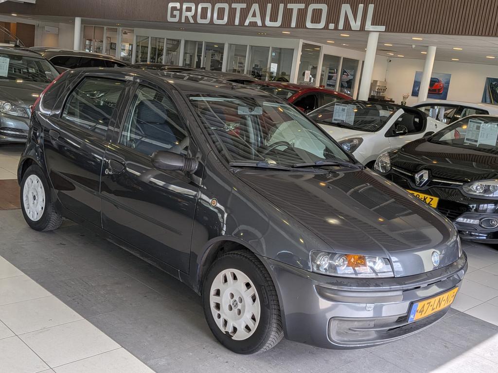 Fiat Punto 1.2 Dynamic Airco, Stuurbekrachtiging (bj 2003), Voorwielaandrijving, Stof, Gebruikt, 4 cilinders