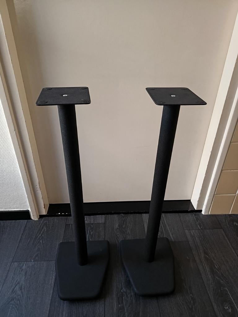 Speaker standaards (metaal), Ophalen, Zo goed als nieuw, Speaker