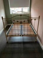 Brocante stijl ledikant 140/200, Ophalen, Wit, Tweepersoons, 140 cm