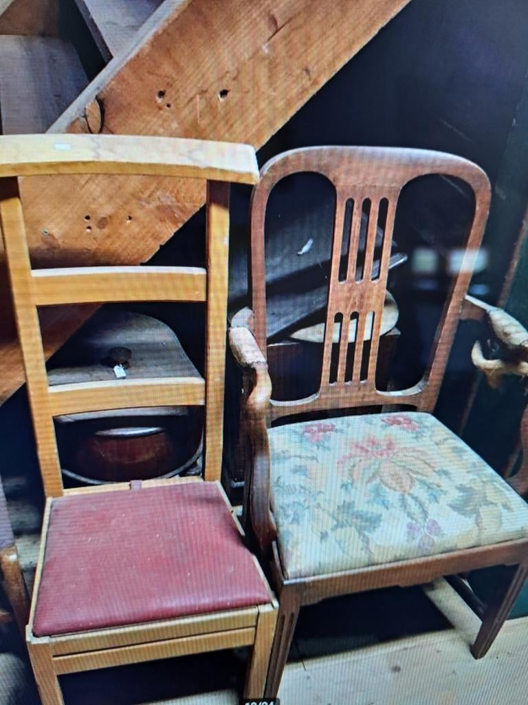Oude kerkstoel, Antiek en Kunst, Antiek | Meubels | Stoelen en Banken, Ophalen
