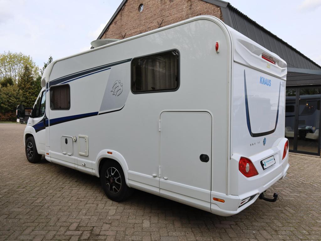 Knaus Sky TI 650 MEG enkele bedden | trekhaak, Caravans en Kamperen, Niet ingevuld, Ringverwarming, Fiat, Tot en met 2
