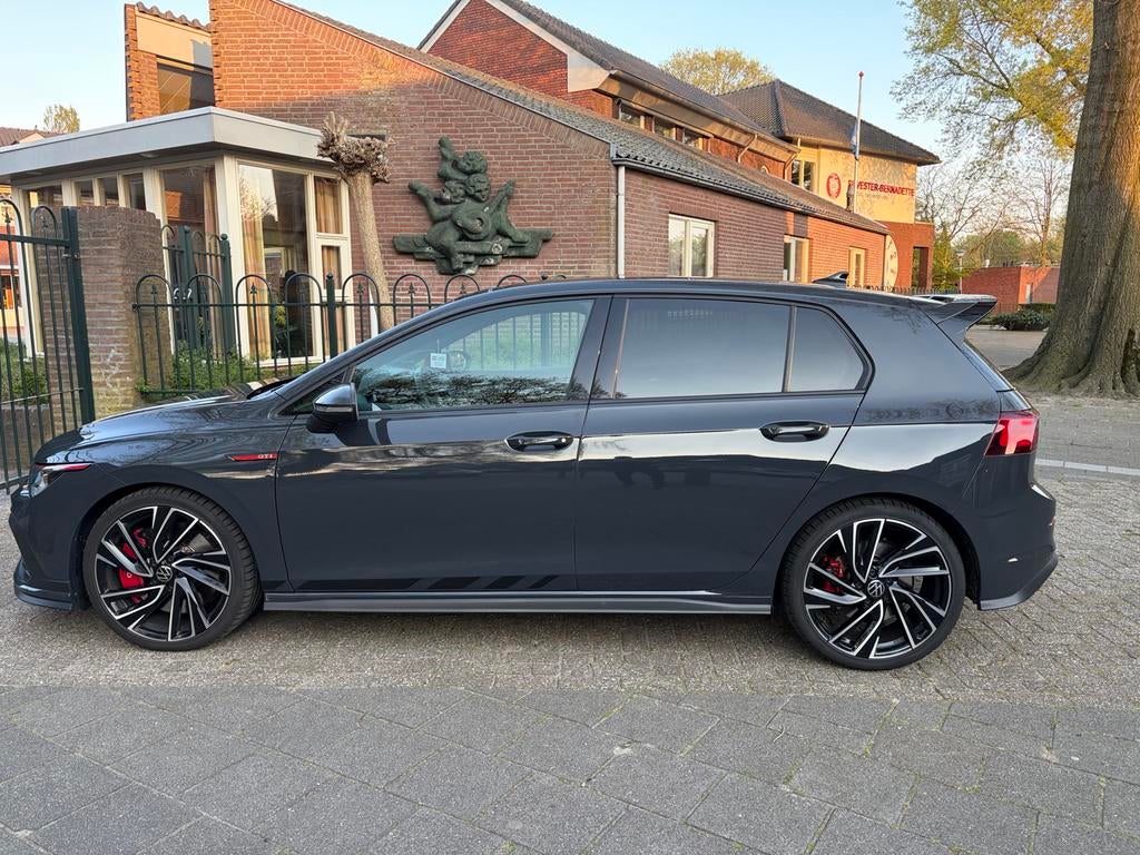Volkswagen Golf 8 GTI clubsport Special,Pano,Full options, Auto's, Volkswagen, 4 cilinders, 1984 cc, 14 km/l, 75 €/maand