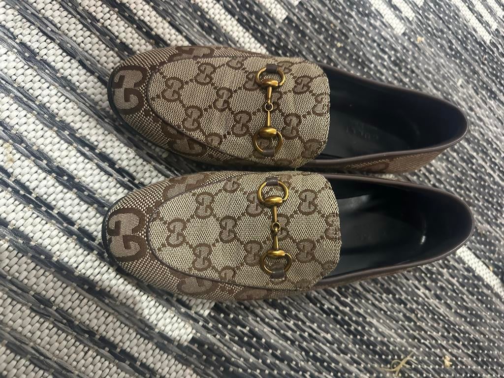 Gucci Jordaan loafers dames maat 37, Ophalen of Verzenden, Gedragen, Bruin, Instappers