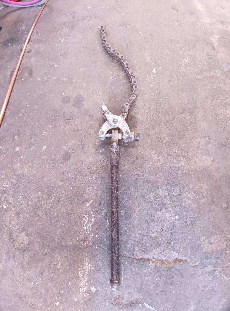 Ridgid kettingtang voor gietijzeren riolering (defect), Ophalen, Gebruikt